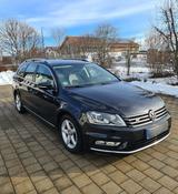 Volkswagen Passat Variant 2.0 TSI R-Line *Standhzg.+AHK* - VW Passat Variant von privat