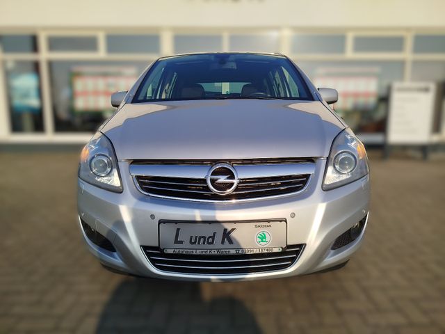 Opel Zafira B Family Plus 7-Sitzer/AHK/NAVI