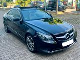 Mercedes-Benz E 320 Coupé LED Panorama Leder Sportpaket  2.Hd - Mercedes-Benz E 320: Coupe