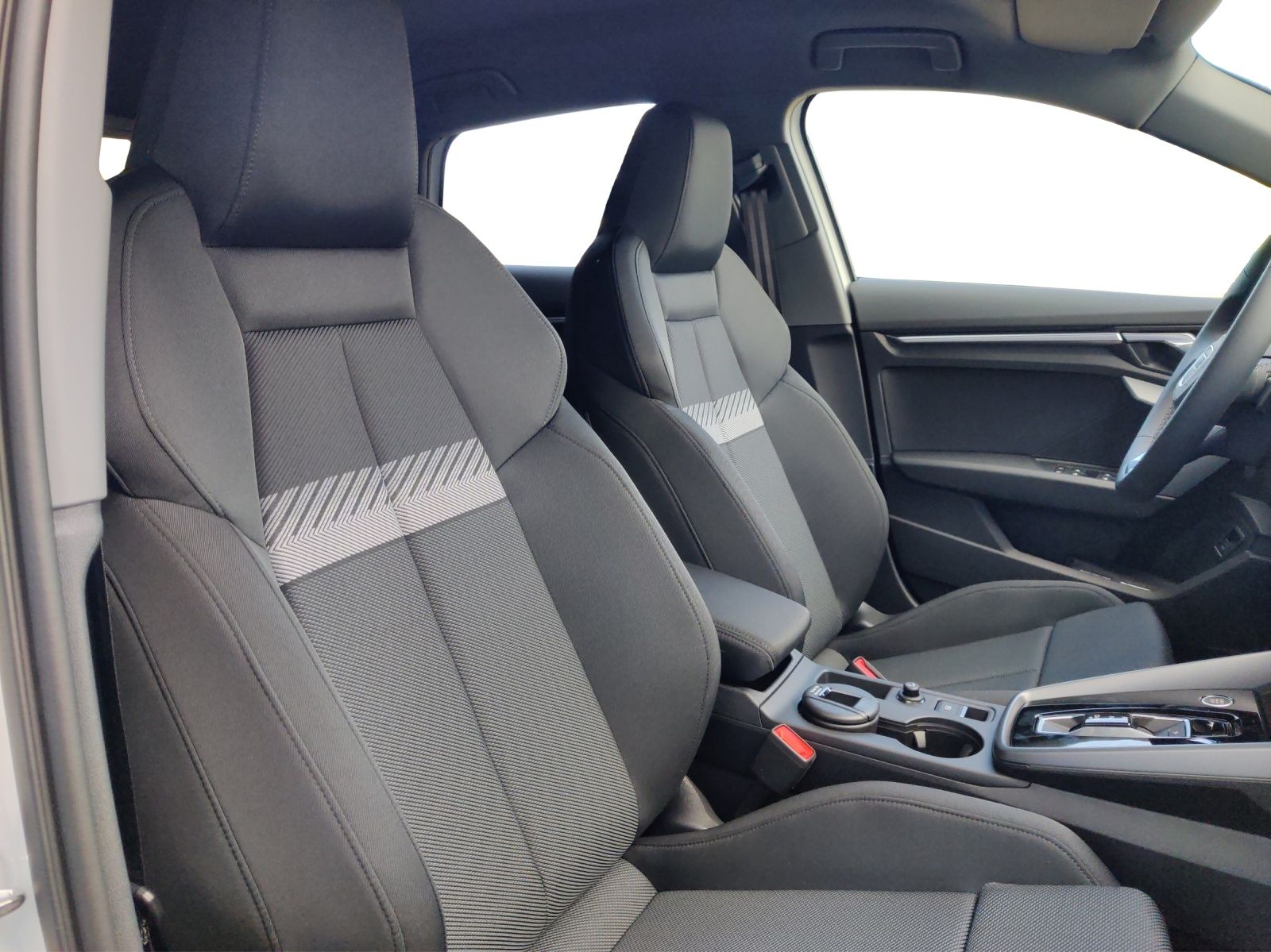 Audi A3 Sportback S line 35 TFSI Matrix GAR Stdhzg foto 13