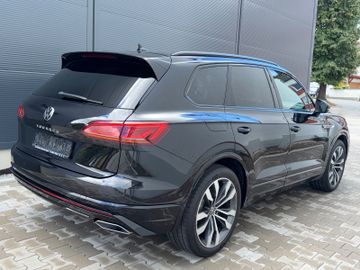 Volkswagen Touareg - 3