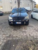 Mercedes-Benz Mercedes Benz ML- Klasse 320 CDI - Mercedes-Benz E 320 in Leverkusen