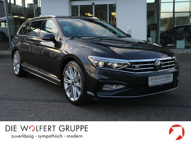 Volkswagen Passat Variant Elegance 2.0 TSI DSG R-LINE AHK