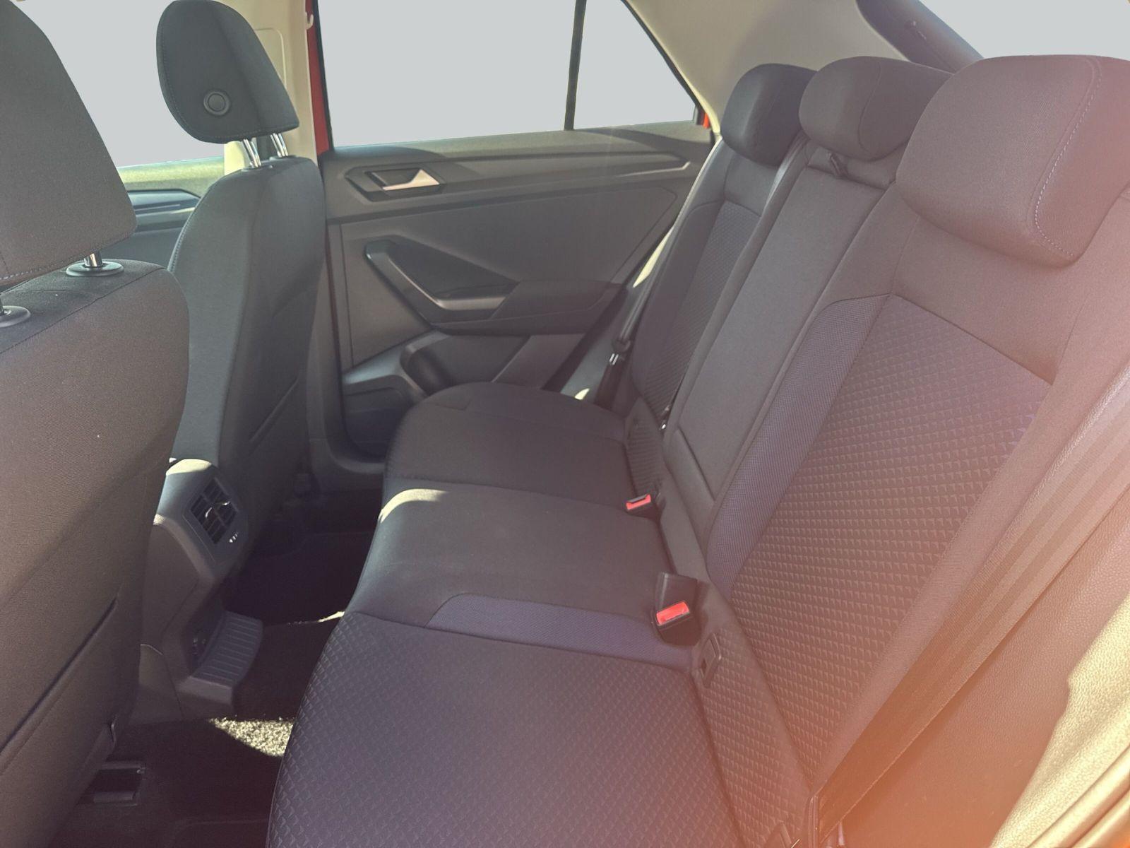 Volkswagen T-Roc 1.6 TDI United LED Kamera GJR ACC, миниатюра 11