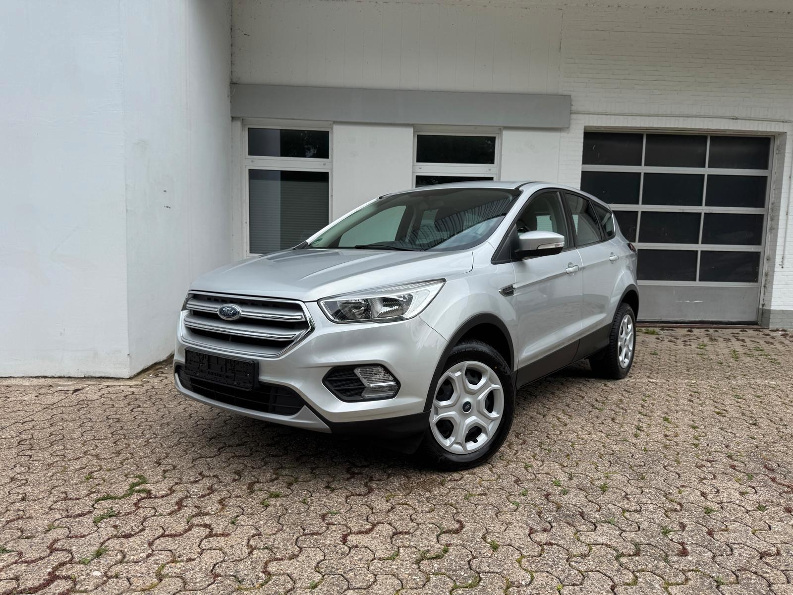 Ford Kuga 1.5 EB Trend Klima Sitzhzg. Allwetter BT
