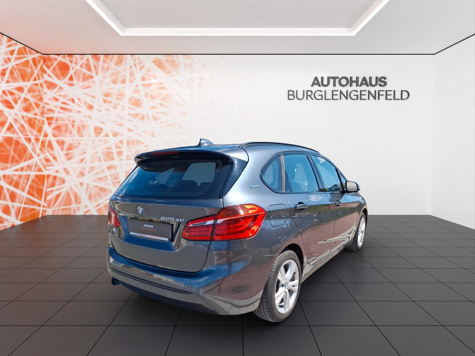 Fahrzeugabbildung BMW Active Tourer 225xe Sport Line ! RFK ! PANORAMA