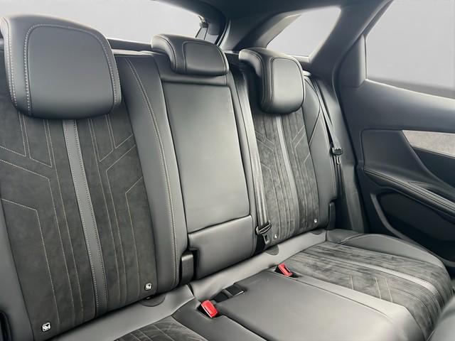 Peugeot 3008 GT 1.2 PT +ACC+MASSAGE+NAVI+CAM+CARPLAY+
