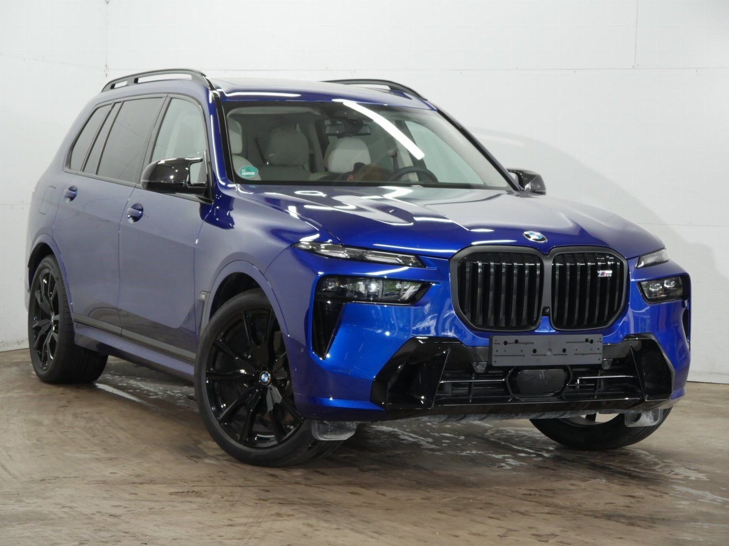 Fahrzeugabbildung BMW X7 M60i Panorama Glasdach Sky-Lounge | Sitzbelüf
