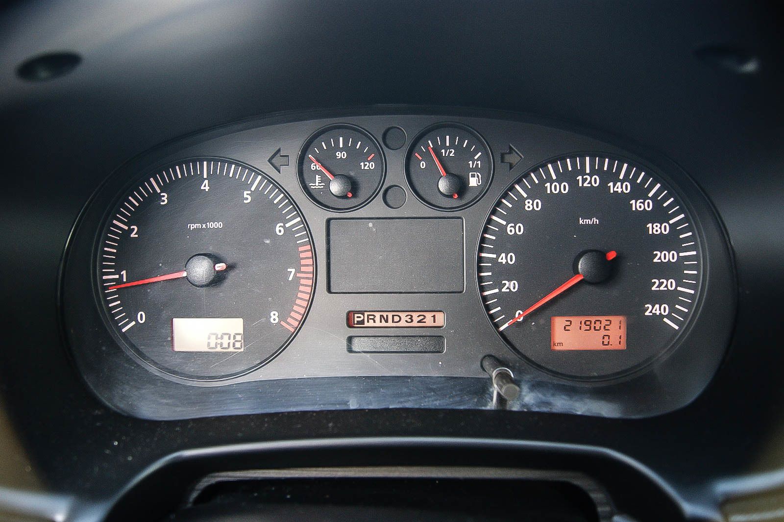 Fahrzeugabbildung SEAT Toledo Signo 1.8 20V Automatik KLIMAAUTOMATIK