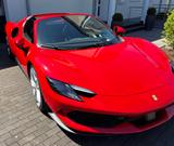 Ferrari 296 GTS Lift*Rennsitze*Carbon*AFS*Kam*Sofort - Ferrari 296 GTS Neuwagen