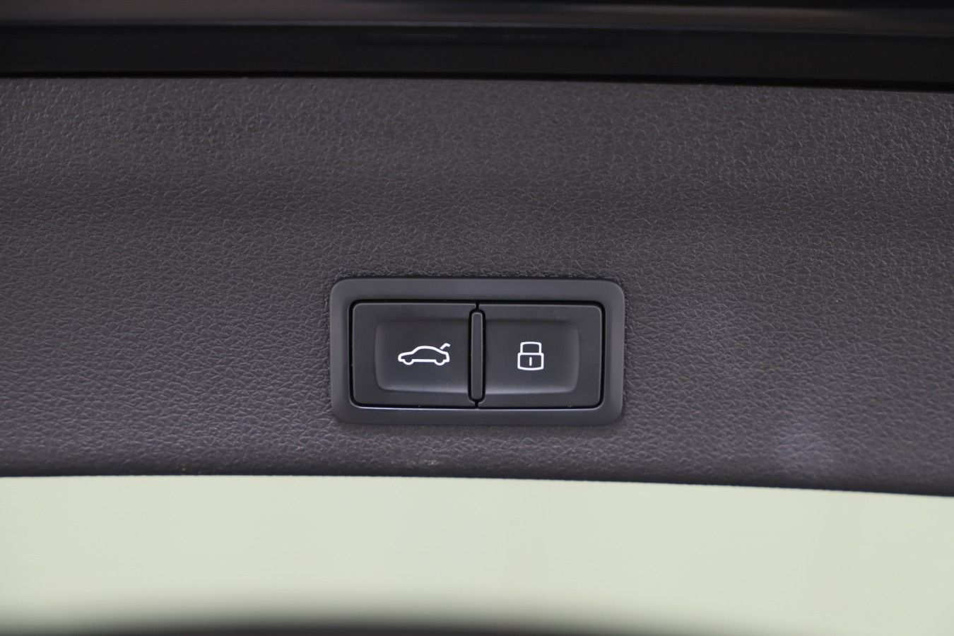 Audi A6 - Bild 17