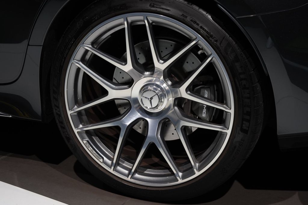 MERCEDES-BENZ AMG GT 53 4Matic+*BURM*360*MASSAGE*V8*1HAND*VOLL MERCEDES-BENZ AMG GT 53 4Matic+*BURM*360*MASSAGE*V8*1HAND*VOLL