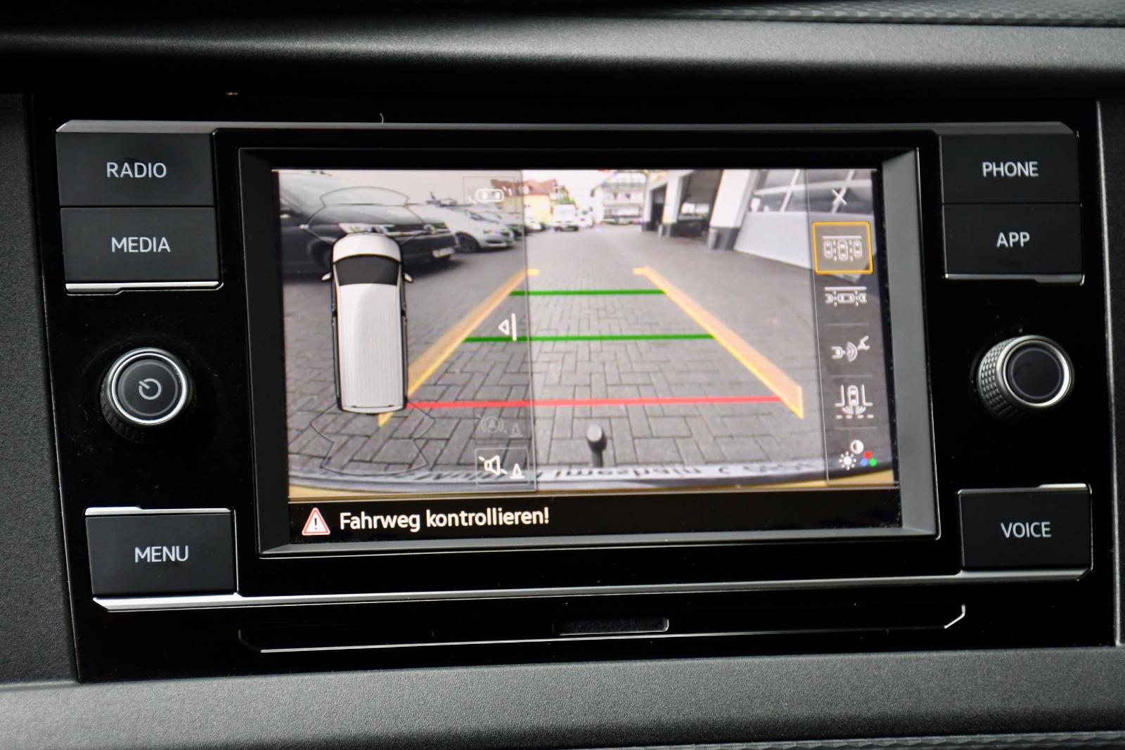 Volkswagen T6.1 Transporter Kasten lang AHK Kamera LED ACC