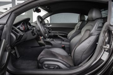 Audi R8 Coupe 5.2 FSI Quattro | Carbon | Navi | B&O