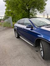 Mercedes-Benz GLE 350 d 4MATIC - - blaue Mercedes-Benz GLE 350