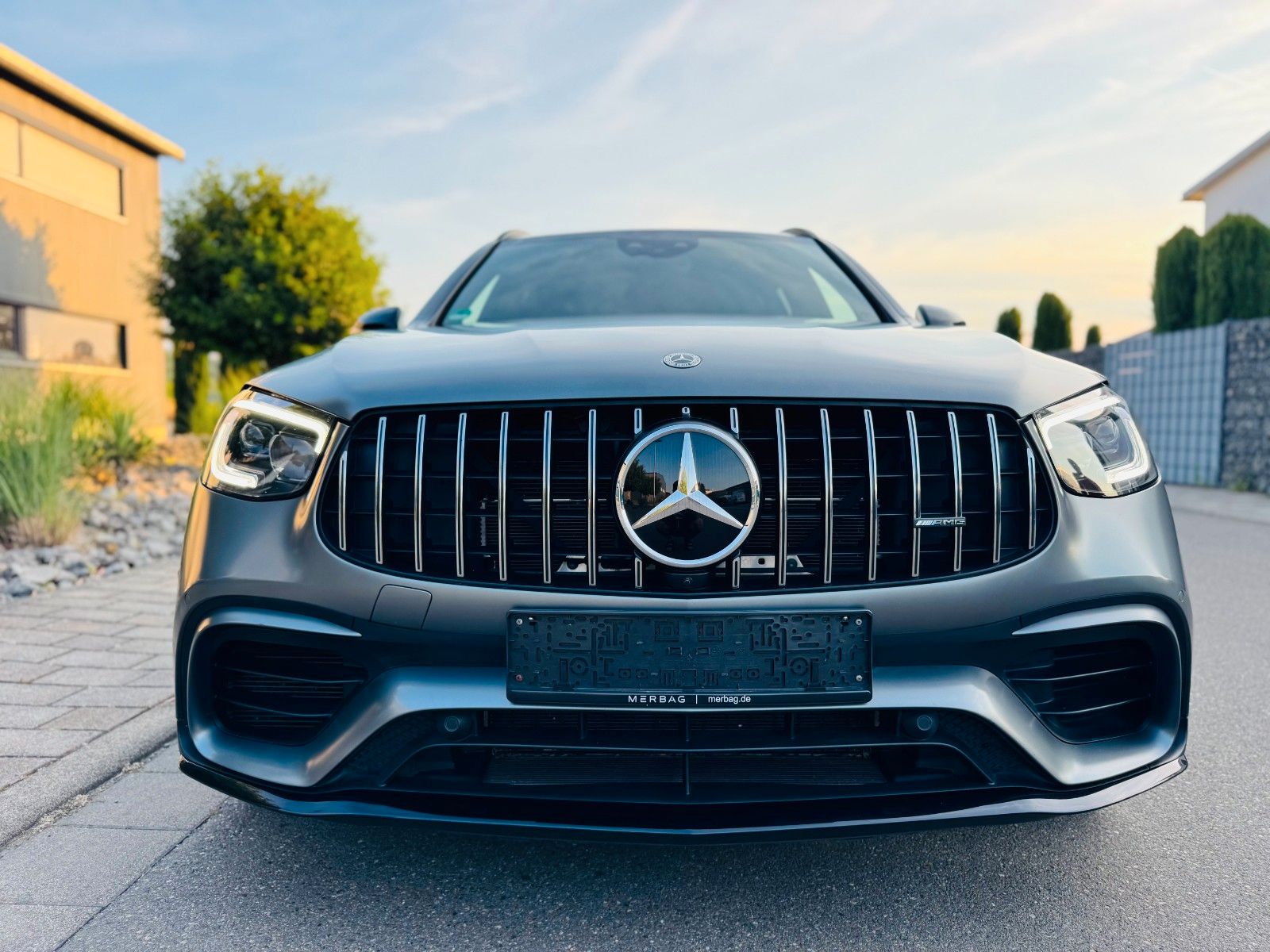 MERCEDES-BENZ GLC 63 S JUNGE STERNE MANUFAKTUR CARBON HEAD UP