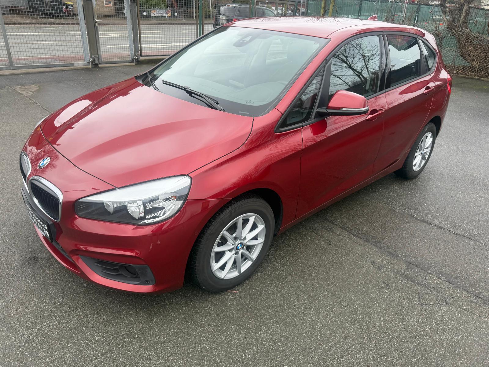 BMW 218d Active Tourer | NAVI | SHZ | GARANTIE |