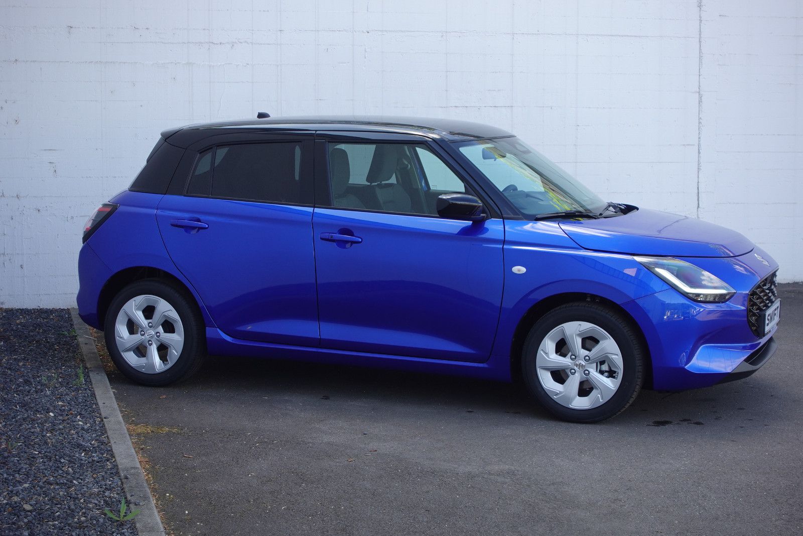 Fahrzeugabbildung Suzuki Swift Comfort 1.2,Navi,Sitzhz,Kamera,Alu,DAB,LED