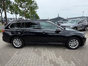 Volkswagen Passat Variant - 4