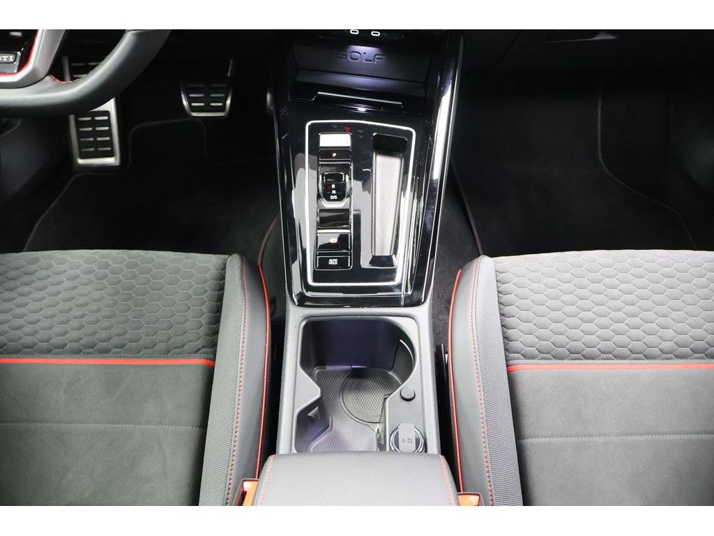 Volkswagen Golf VIII 2.0 TSI GTI Clubsport "Black Style" DS foto 14