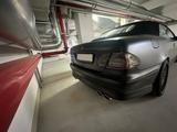 Mercedes-Benz CLK 320 Cabrio *CARLSSON-SONDEREDITION* - Mercedes-Benz CLK 320 mit Benzin-Antrieb
