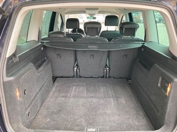 Volkswagen Sharan - 8