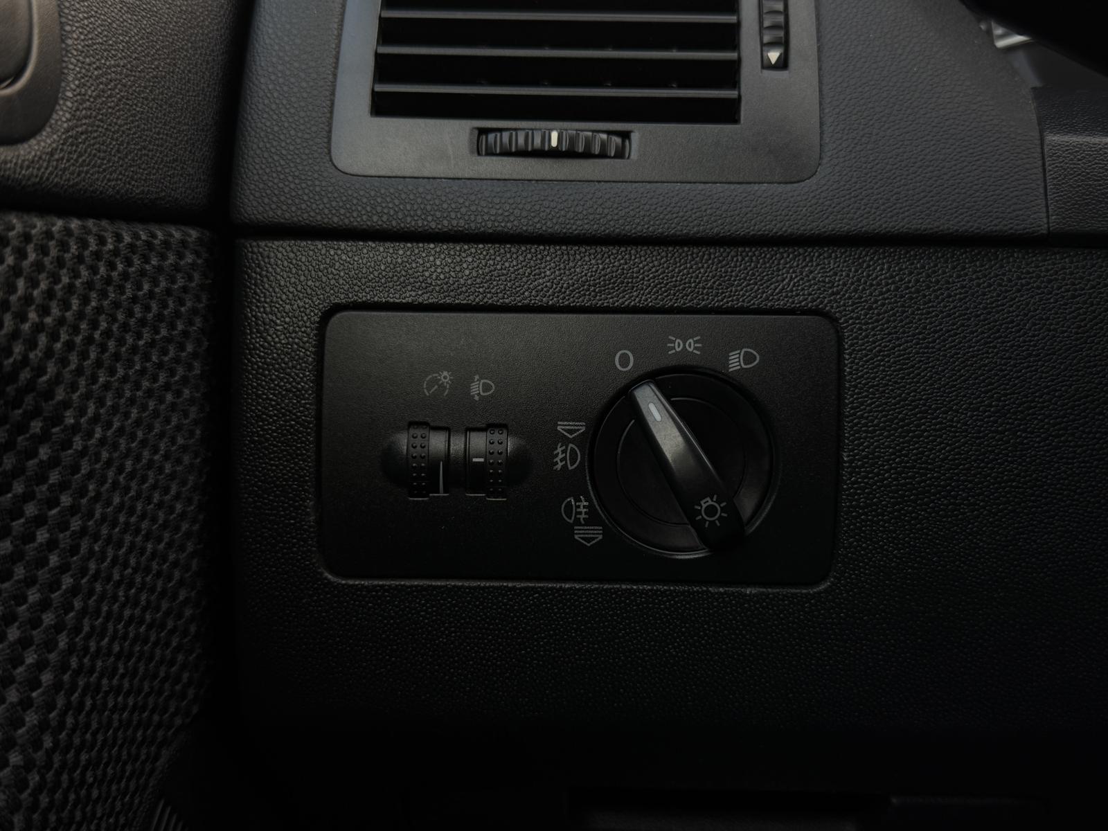 Skoda Fabia 2007 — photo 16