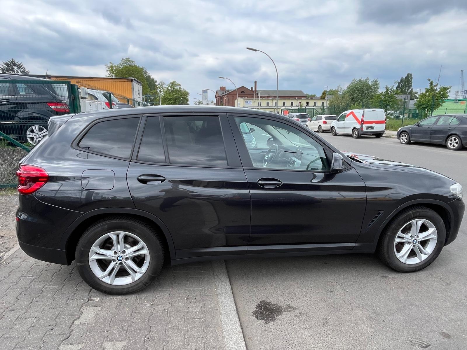 BMW X3 xDrive20d G01 LED Virt.Cockpit Head-UP
