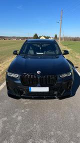 BMW X3 xDrive20i AT - M Sportpaket 15tkm BJ23 - BMW X3 mit Benzin-Antrieb: Sportpaket