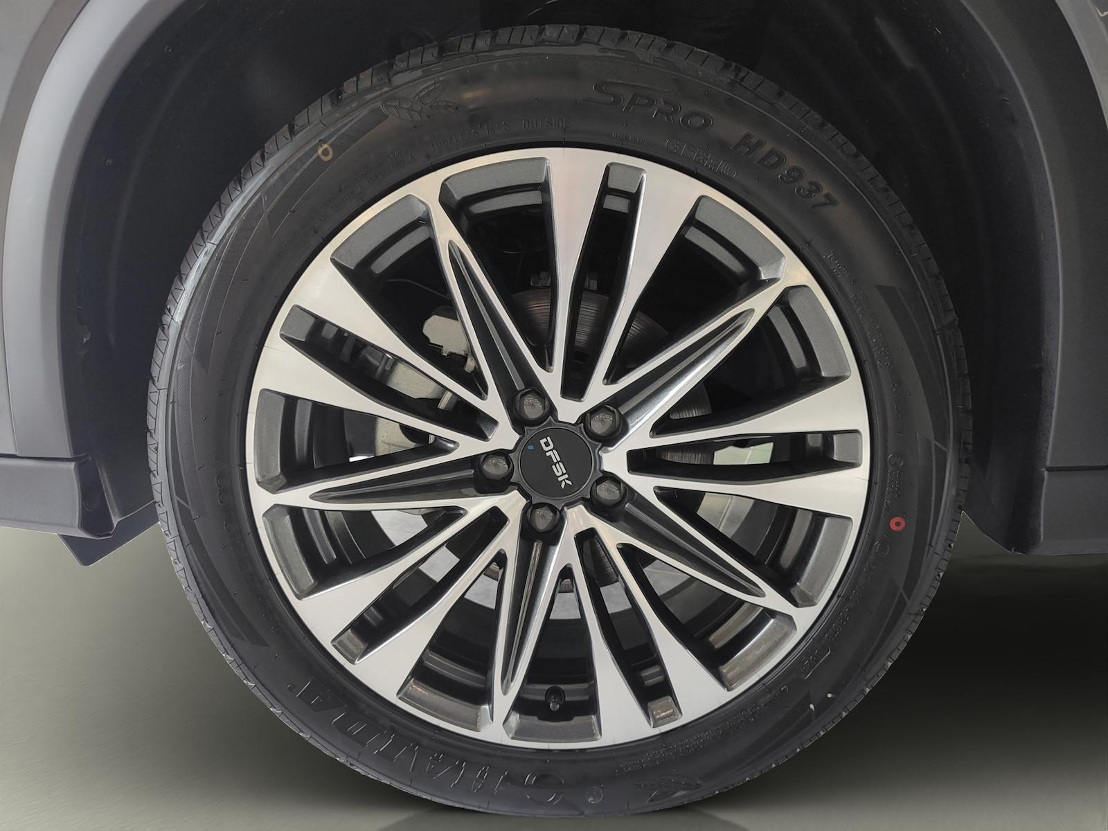 DFSK Fengon 600 Premium 1.5 GDI 6AT 135 kW 7-Sitze