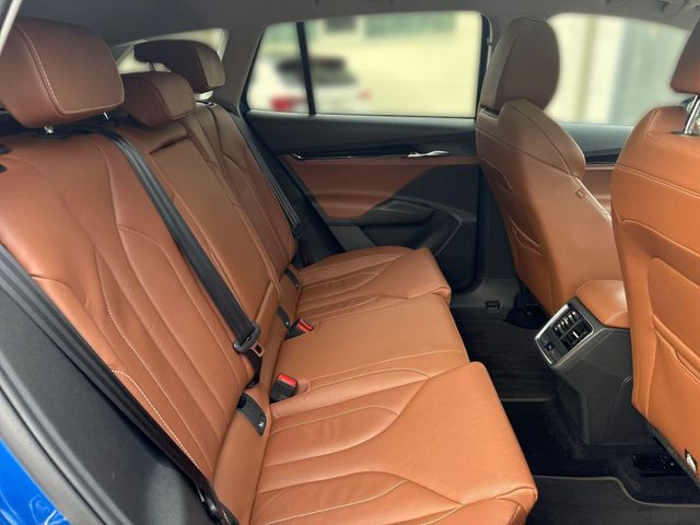 Enyaq iV 80 ecoSuite MATRIXLED+AHK+HUD+PANO+NAVI