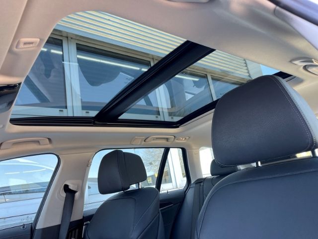 Fahrzeugabbildung BMW 530 i Mild-Hybrid Luxury Line Autom. Panoramadac