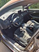 Mercedes-Benz CLA 200 PEAK Edition PEAK Edition - Mercedes-Benz CLA 200 aus 2018