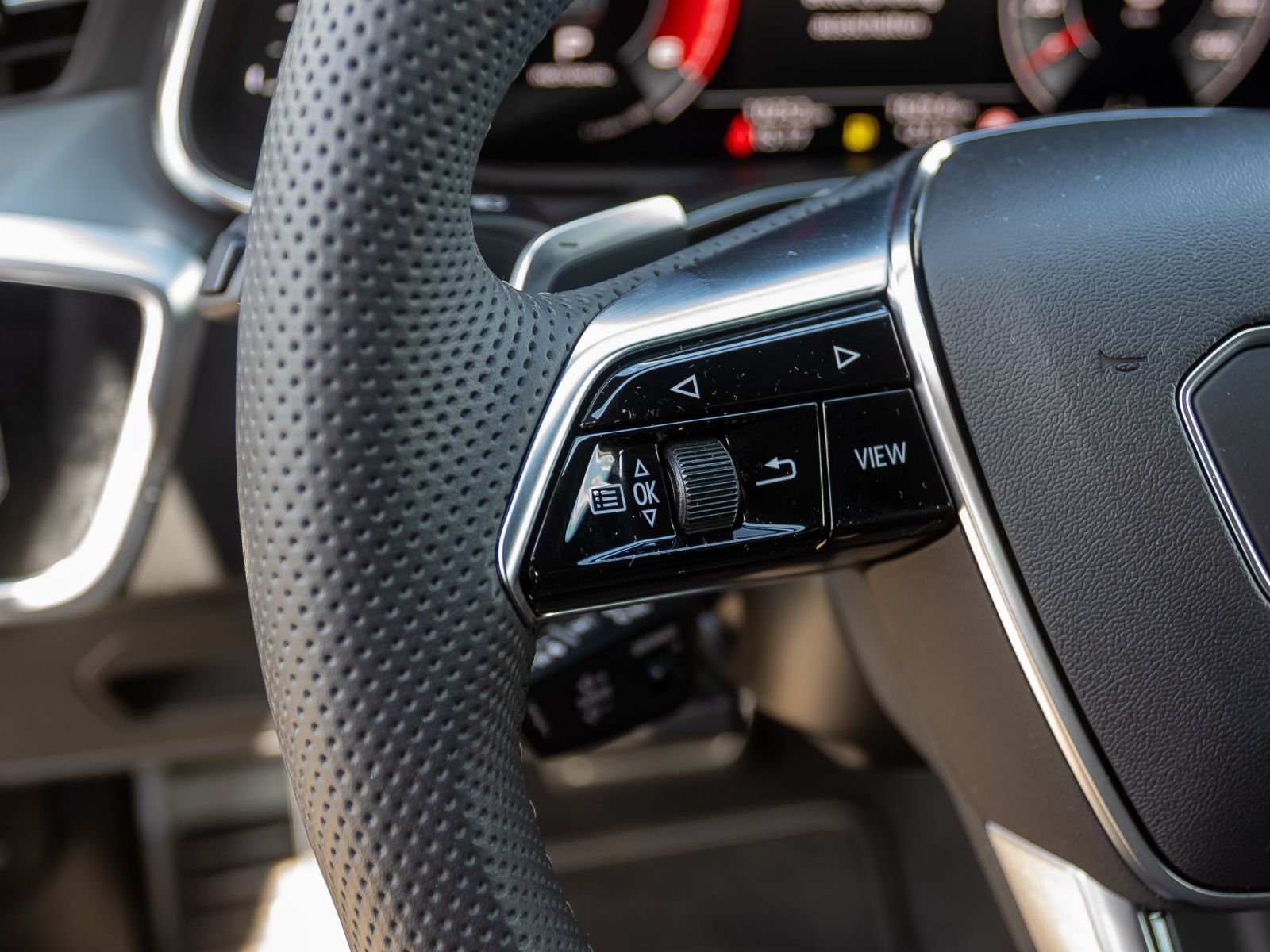 Audi S6 - Bild 16