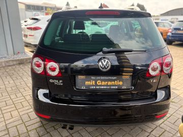 Volkswagen Golf - 6