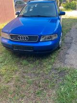 Audi a4b5 1.9 afn Quattro - Audi A4 aus 1997: 1.9