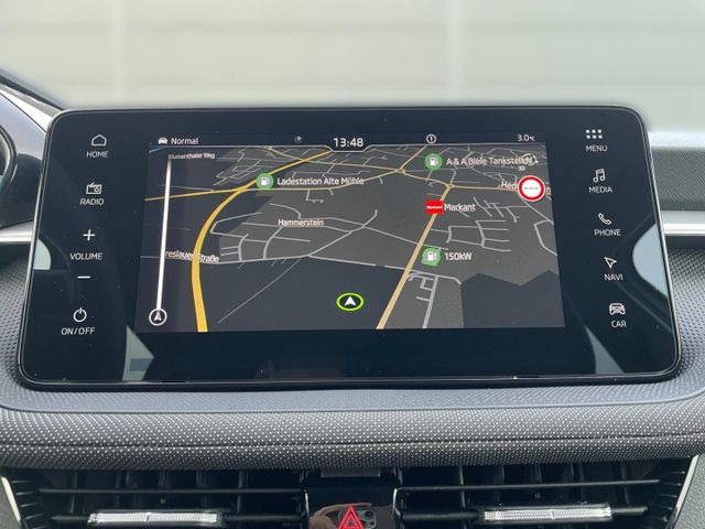 Fabia Tour 1.0 TSI DSG Navi,Klima,LED,SHZ,ACC