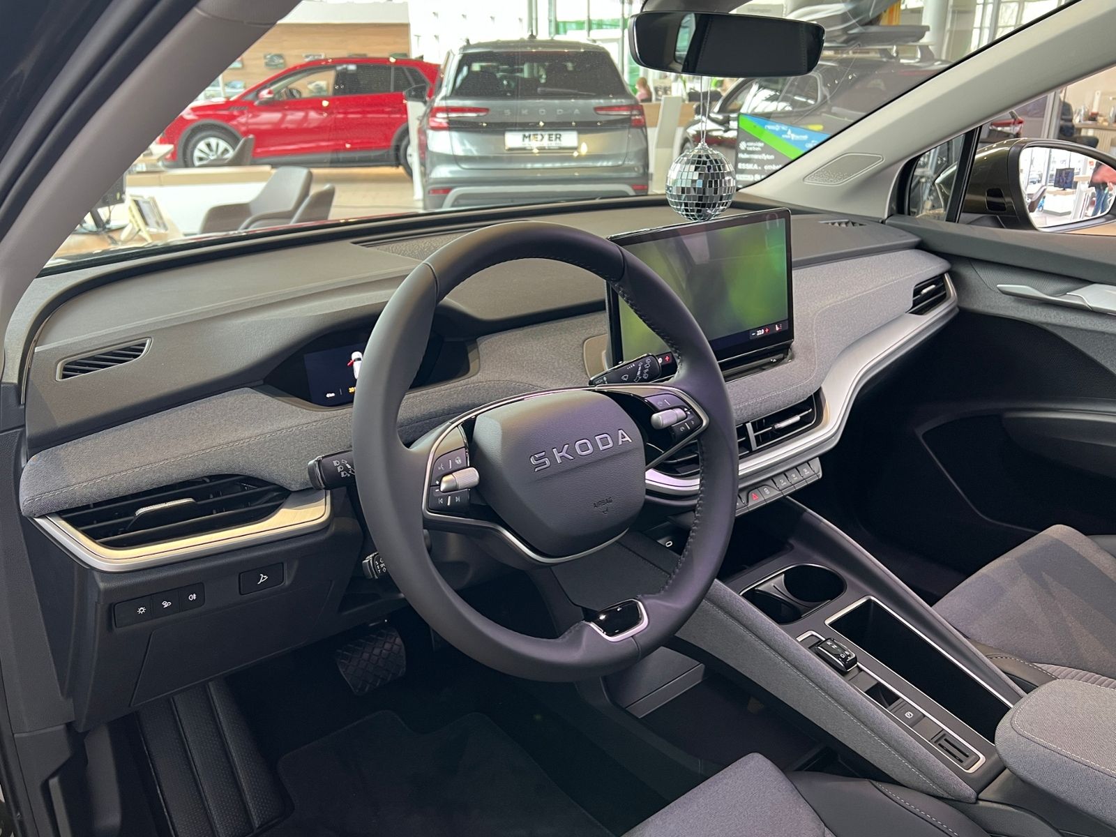 Fahrzeugabbildung SKODA Enyaq 60 *AHK, Matrix-LED, Smart Link, LM"-20*