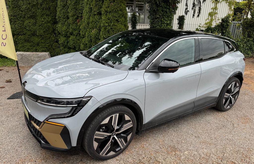 2024 Renault Megane E-TECH