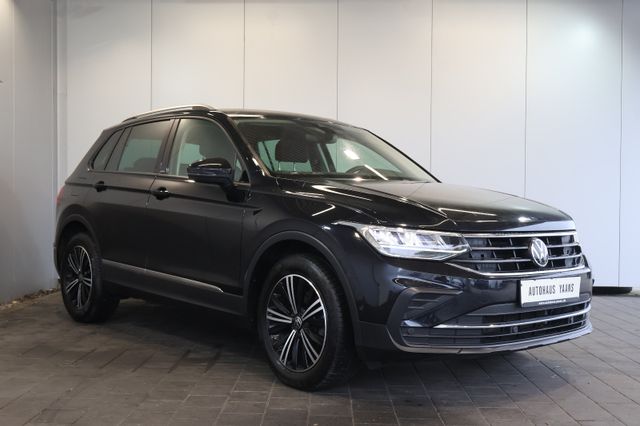 Volkswagen Tiguan 2.0 TDI Active ACC+CARPLAY+KAM+LED+AHK