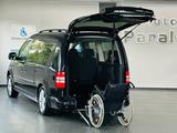 Volkswagen Caddy Maxi Comfortline Behindertengerecht-Rampe - gebrauchte VW Caddy aus dem Jahr 2011