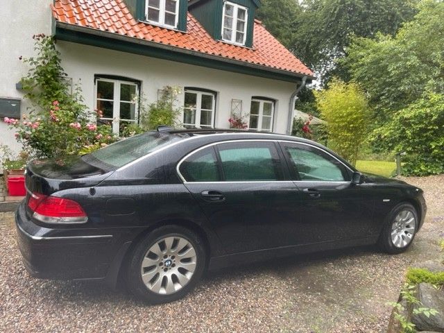 BMW 745Li High Security - armoured B6/B7 blindat