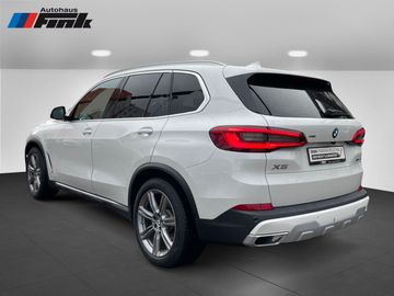 BMW X5 xDrive45e (ab 2019) xLine Gestiksteuerung