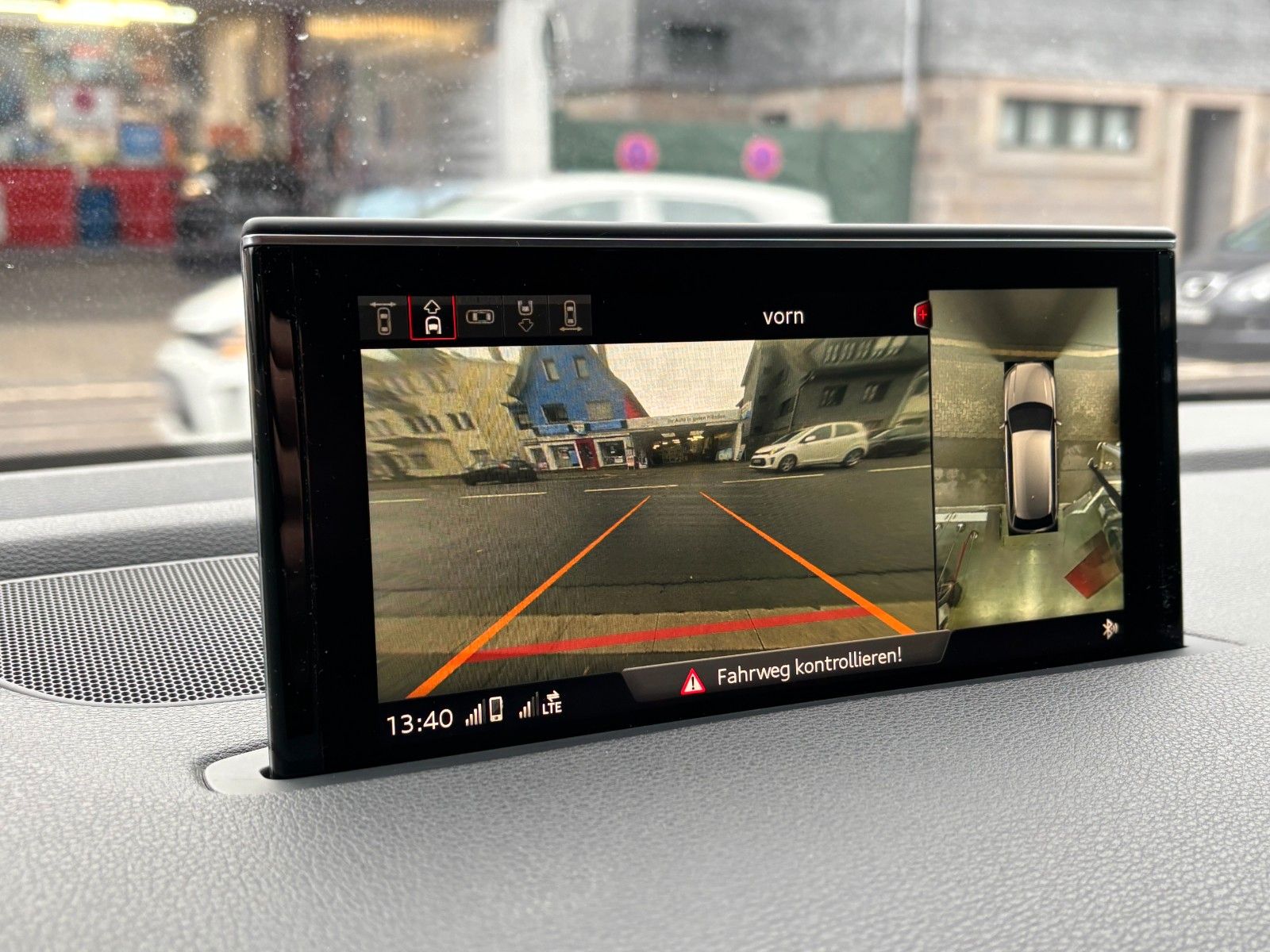 Fahrzeugabbildung Audi Q7 3.0 TDI E-tron *S-Line*B&O-3D*Pano*HUD*360°