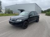 Volkswagen Touareg V6 TDI*LEDER*NAVI* - gebrauchte VW Touareg aus dem Jahr 2005