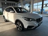 MG ZS EV*Luxury*Navi&Ka.*Leder CarPlay - MG aus 2021