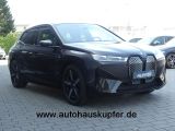 BMW iX xDrive50 Sportpak.AHK°LASER°PANO°21"-Sitzbelü - BMW: Grau