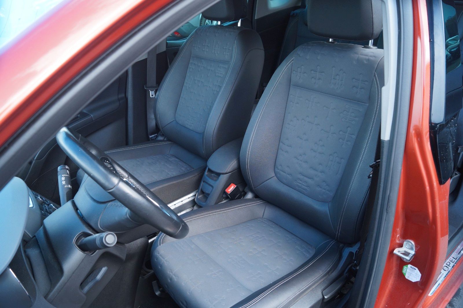 Fahrzeugabbildung Opel Meriva B Innovation *TÜV, Kupplung,Insp. neu