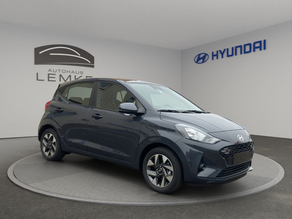 Hyundai i10 1.0 AUTOMATIK TREND + NAVIGATION+KOMFORT UVM