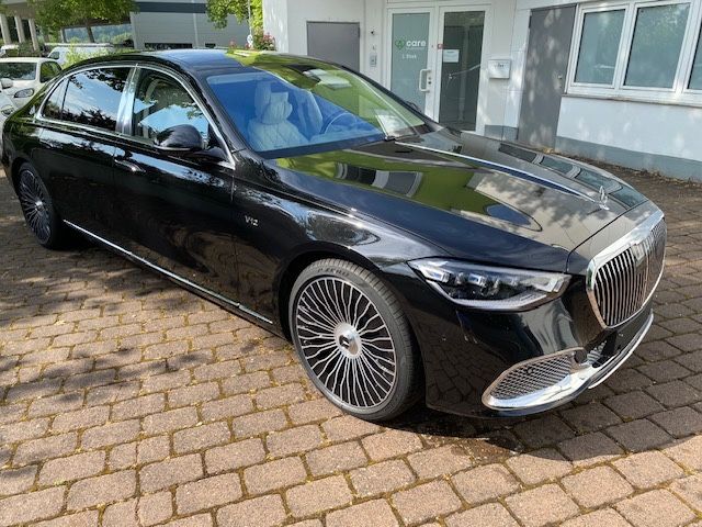 Mercedes-Benz MAYBACH S 680 4MATIC 2023 UPE.320.000